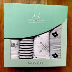 Aden & Anais 4pc Swaddle Set